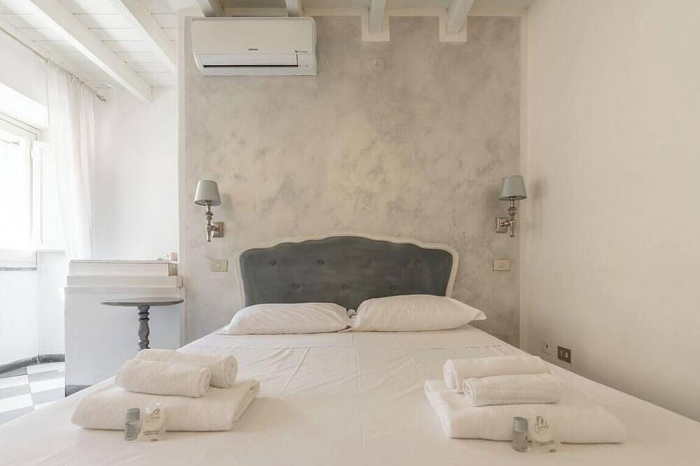 Estay - The Corner House Cagliari Room 1 in Villanova (Sardinia), Cagliari