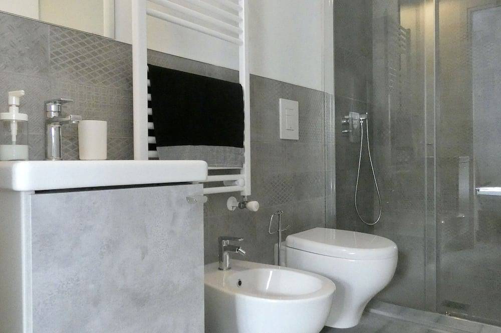 Comfortable two-room apartments with garden in Pescara, Pescara Province
