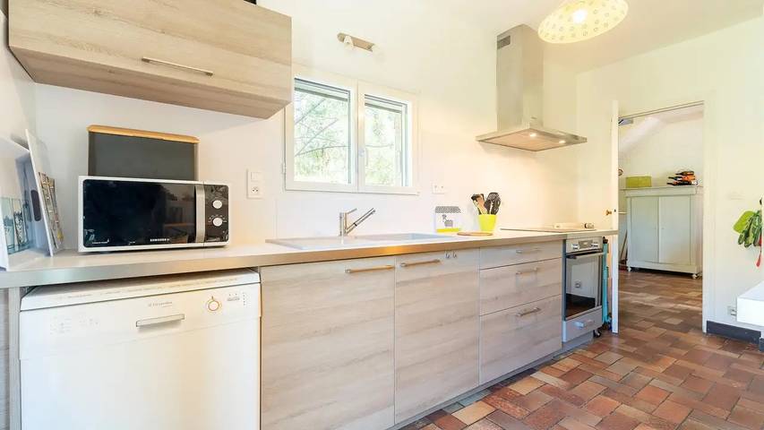 Location de vacances pour 8 personnes, avec jardin et piscine à Vieussan - 4