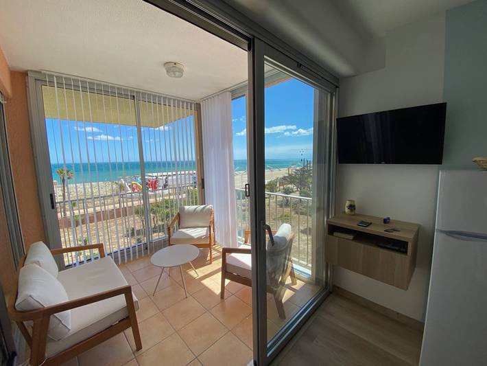 Ganze Wohnung, Geräumiges Studio für 2 Personen mit Parkplatz, nahe am Strand - Barcarès in Le Barcarès, Côte d'Améthyste