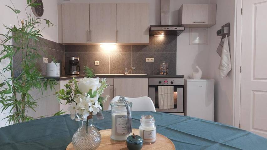 Gîte pour 2 personnes, avec Terrasse à Binche