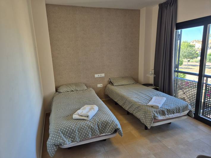 Apartamento entero, Apartamento 'Casa Amer' con vistas a la montaña, Wi-Fi y aire acondicionado in Hacienda del alamo, Fuente Álamo de Murcia