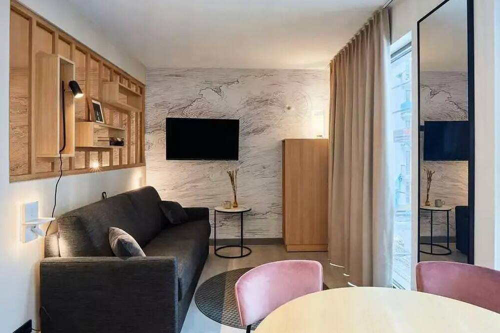 Ganze Wohnung, Apartment in Bad Cannstatt, Stuttgart