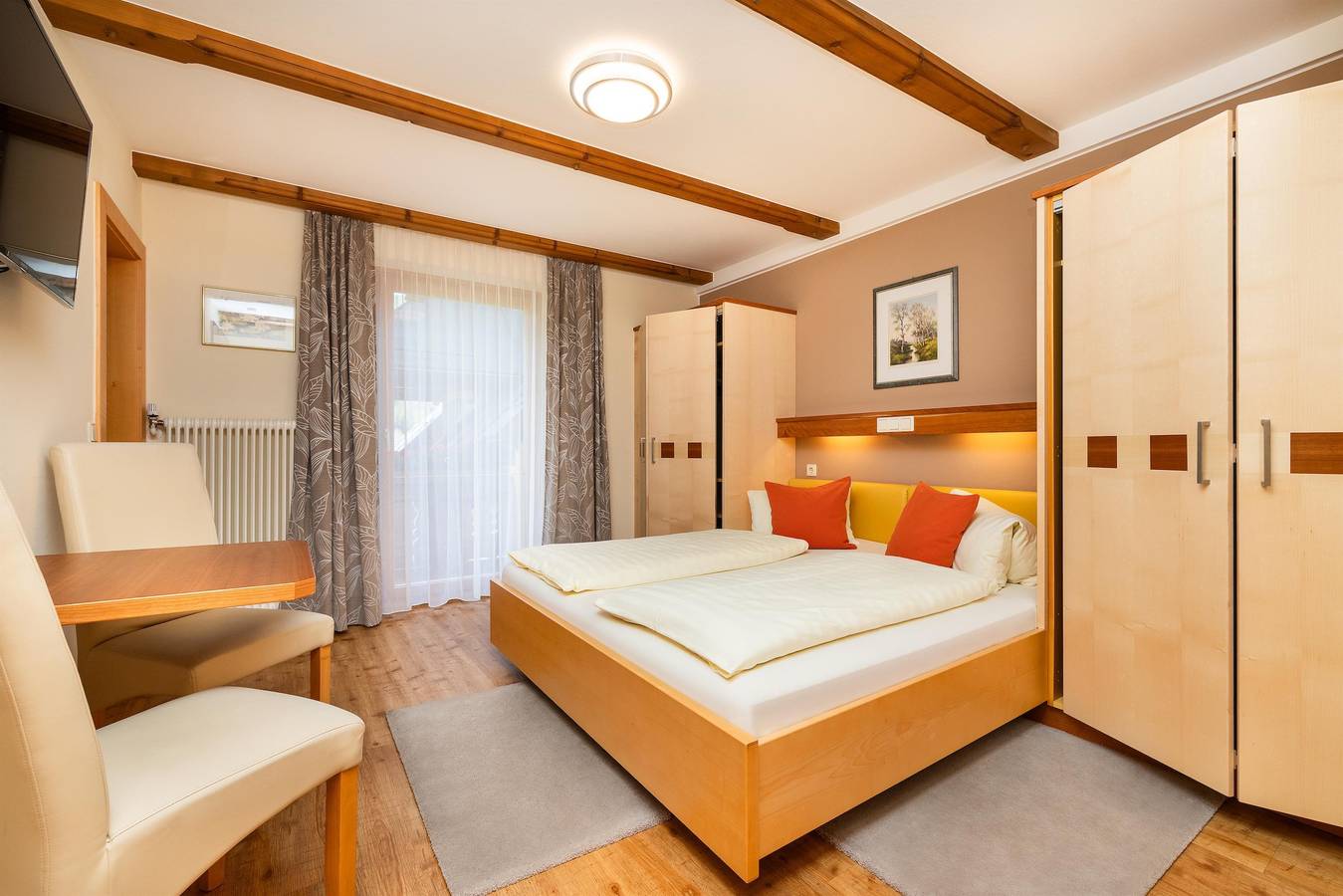 Ganze Ferienwohnung, Doppelzimmer mit Dusche, Wc in Sankt Martin am Tennengebirge, Tennengau