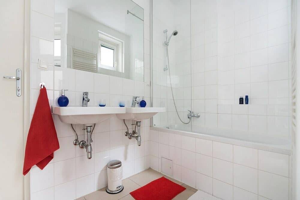 Ganze Wohnung, 105m2 City-Surf Apartment in Wieden (Wien Bundesland), Wien