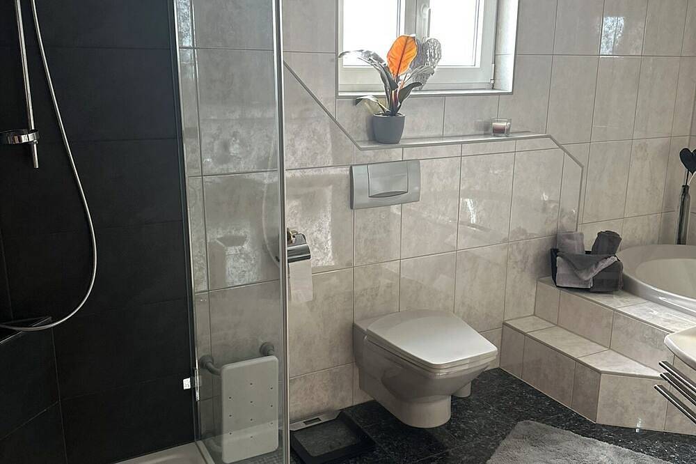 Ganze Wohnung, Ferienwohnung Riva in Kronau, Kraichgau