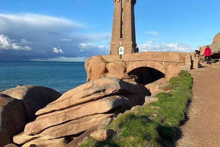 Maison de vacances pour 4 personnes, avec jardin et piscine, animaux acceptés - 1