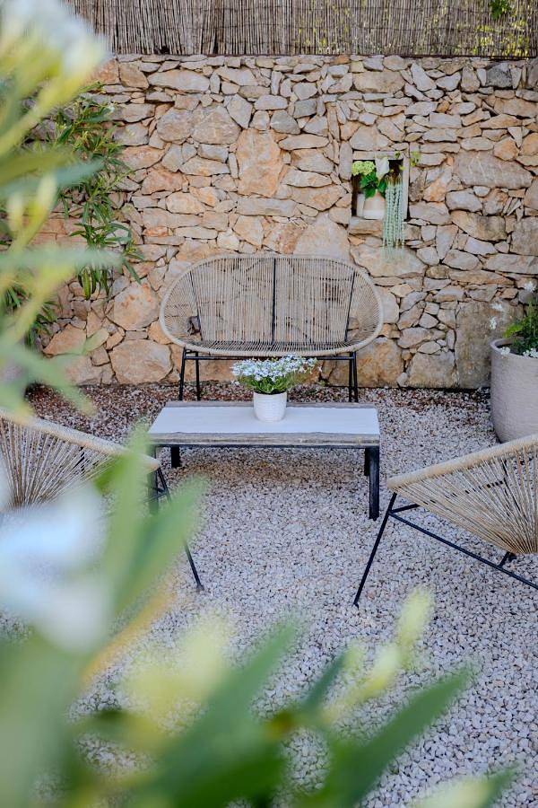 Appartement entier, Studio lumineux avec jardin privé et parking in La Turbie, Côte méditerranéenne (France)