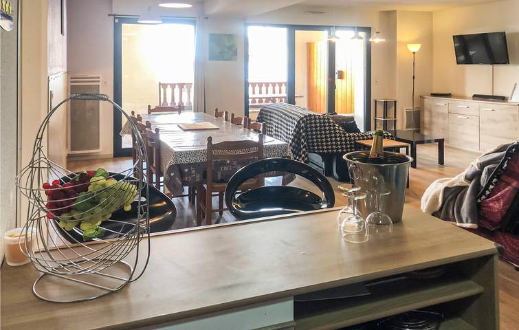Ganze Ferienwohnung, Ski-Apartment mit Bergblick - 200m zu Lift & Station in La Mongie, Bagnères-de-Bigorre
