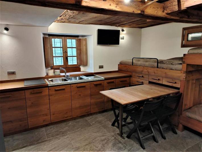 Gîte pour 4 personnes, avec jardin dans Alpe Devero - 3
