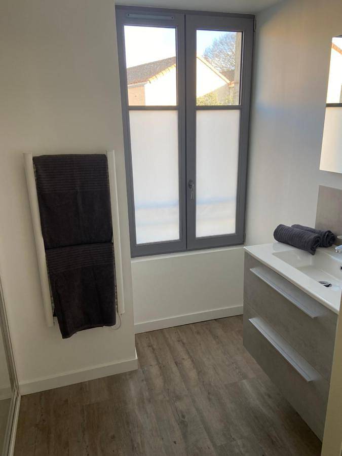 Gîte pour 2 personnes, avec vue à La Chaize-Giraud - 3