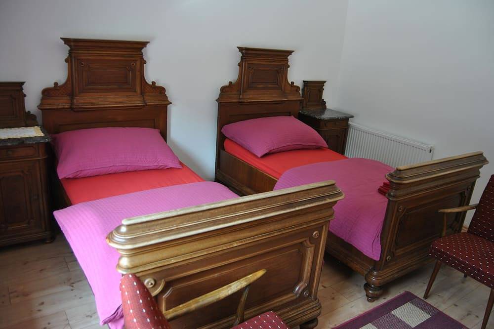 Ganze Wohnung, Wohnung im Obergeschoss. in Karawanken und Bachergebirge, Sankt Jakob im Rosental
