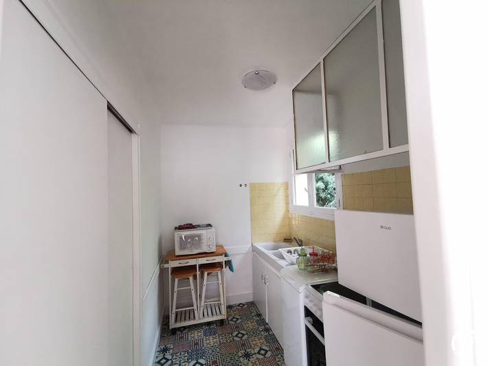 Gîte pour 2 personnes, avec jardin et piscine à Trouillas - 4