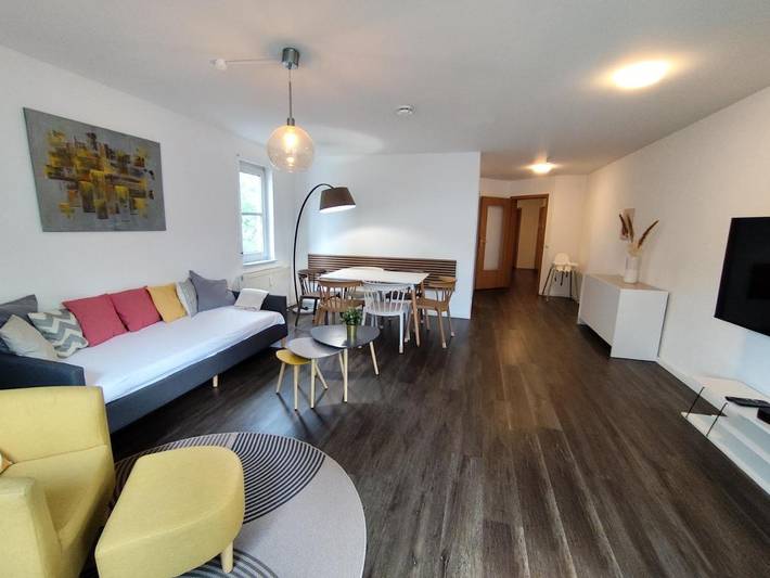 Ferienwohnung für 6 Personen, mit Terrasse und Garten in Waiblingen