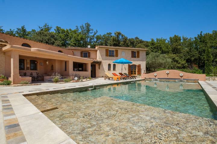 Villa for 14 people, with Garden
