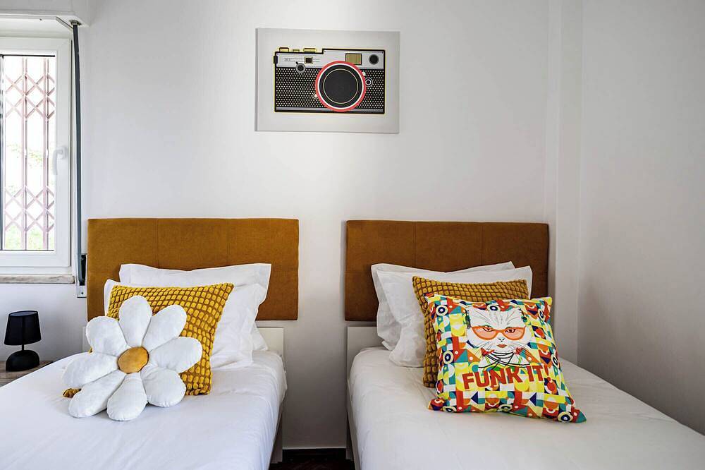 Ganze Wohnung, The Ambassador's Retreat - Open Space - 100% Equipped in Oeiras, Costa de Lisboa