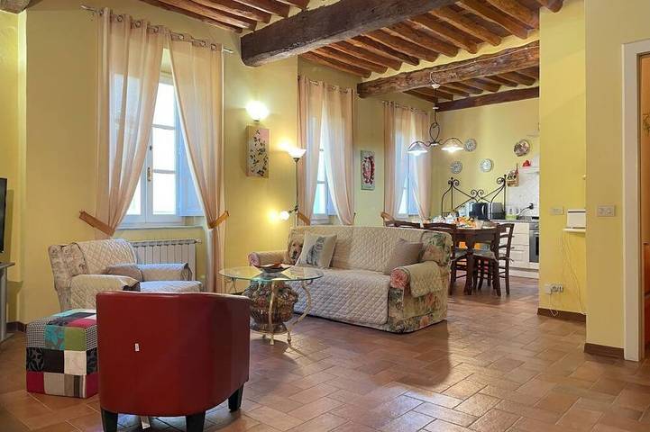 Vacation rental for 5 people in Lucca
