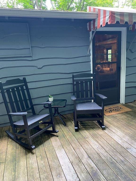 Quaint cottage w/hotub & firepit-2 min -downtown Blowing Rock-pet friendly in Blue Ridge Parkway, Blowing Rock