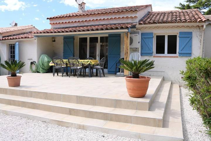 Ferienhaus für 6 Personen, mit Garten und Terrasse, mit Haustier in Provence-Alpes-Côte d'Azur - 2