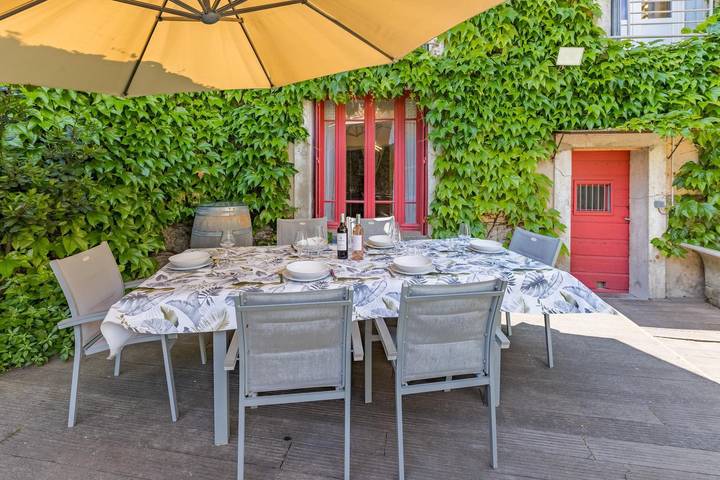 Gîte pour 13 personnes, avec piscine et terrasse à Sallèles-d'Aude - 2