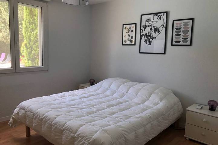 Location de vacances pour 10 personnes, avec jardin à Collias - 3