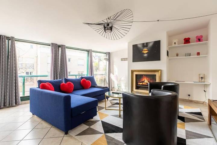 Gîte pour 10 personnes, avec Jacuzzi et Vue dans Thermes de Royat Chamalières - 2