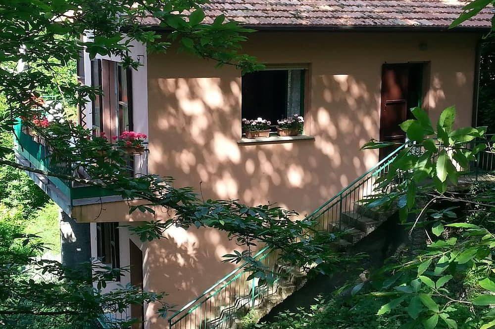 Gemütliches Ferienhaus in Bajardo, Ligurische Alpen