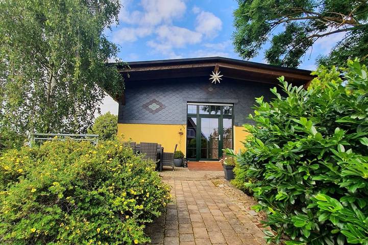 Ferienhaus für 7 Personen, mit Terrasse und Garten, mit Haustier - 1