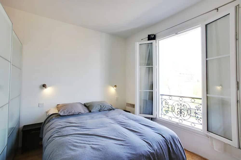 Apartamento entero, La Défense view, Contemporary, all comforts. in Puteaux, Altos del Sena