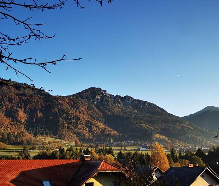 Gîte pour 4 personnes, avec vue et jardin dans Mojstrana - 2
