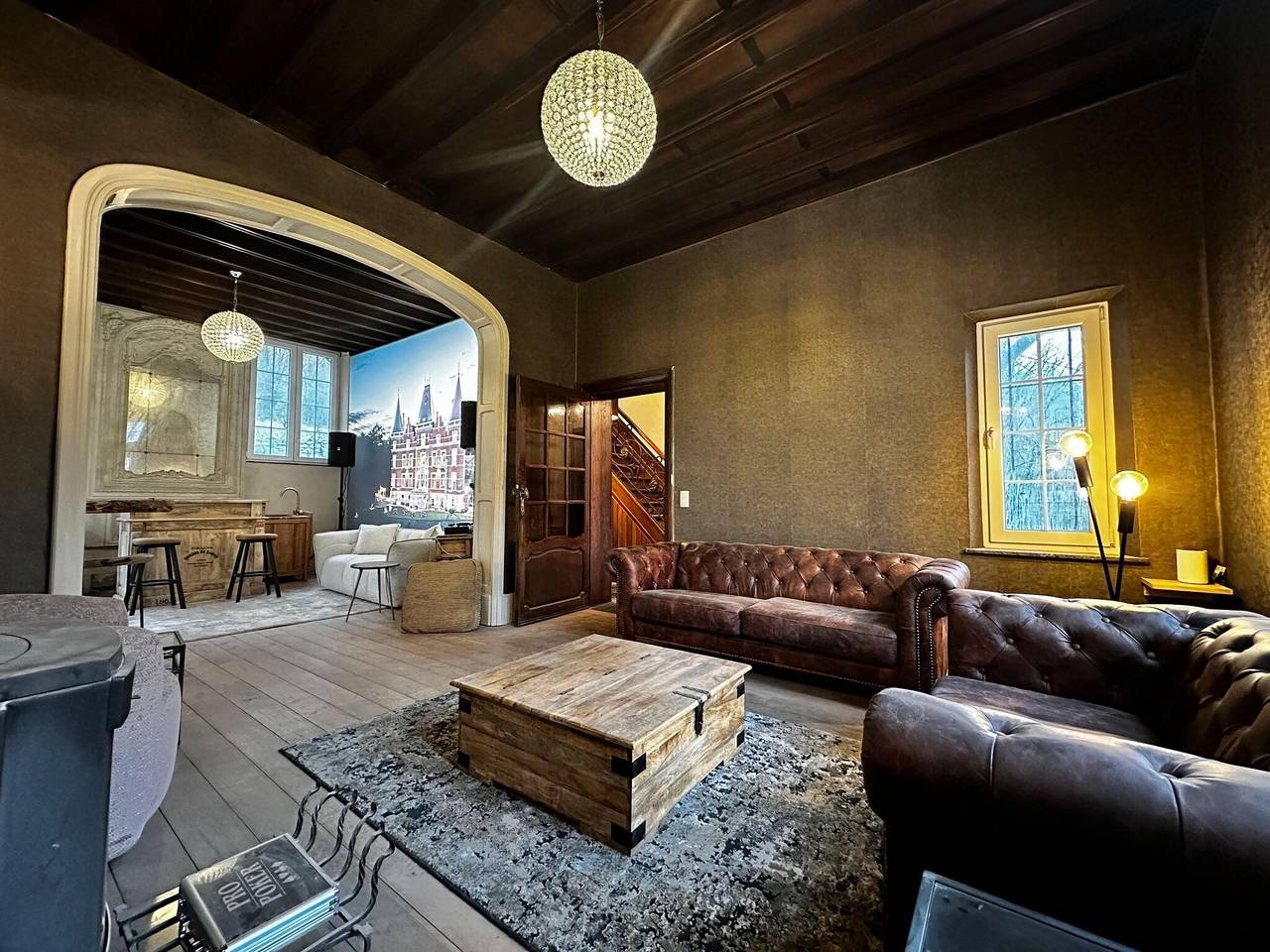 Luxuriöse Villa mit beheiztem Pool in Gesves, Region Namur