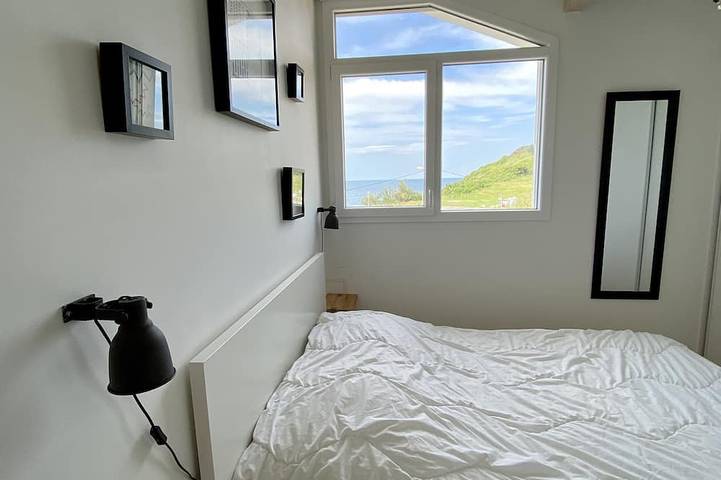 Entire apartment, Apt haut standing- sea view tte room - 1ère ligne de mer in Saint-Jean-de-Luz, Bayonne region