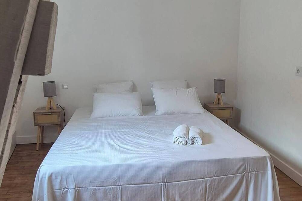 La tannerie de L'alzou, entièrement rénovée, calme in Gramat, Causses du Quercy Regional Nature Park