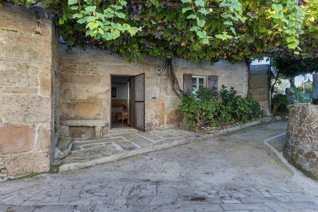 Landhaus „Casa Da Parra“ – Familienfreundliches Steinhaus nahe Strand in San Mamede de Carnota, Carnota