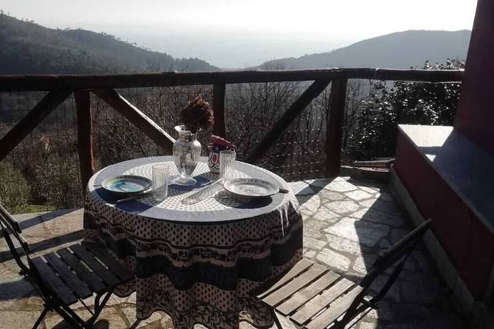 Gîte pour 5 personnes, avec Balcon ainsi que Jacuzzi et Jardin