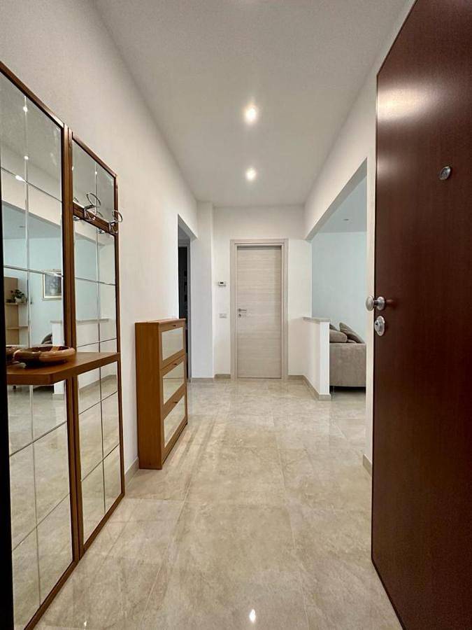 Gîte pour 3 personnes, avec vue à Laveno-Mombello - 2