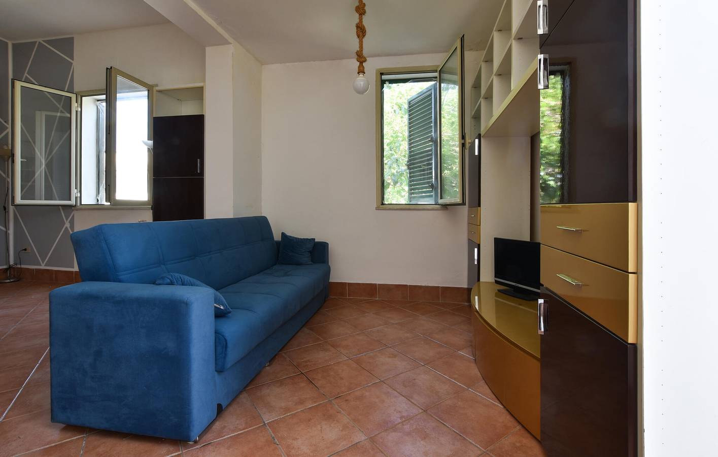 Apartamento vacacional entero, Apartamento con vistas al mar, terraza, WiFi y aparcamiento in Capaci, Provincia de Palermo