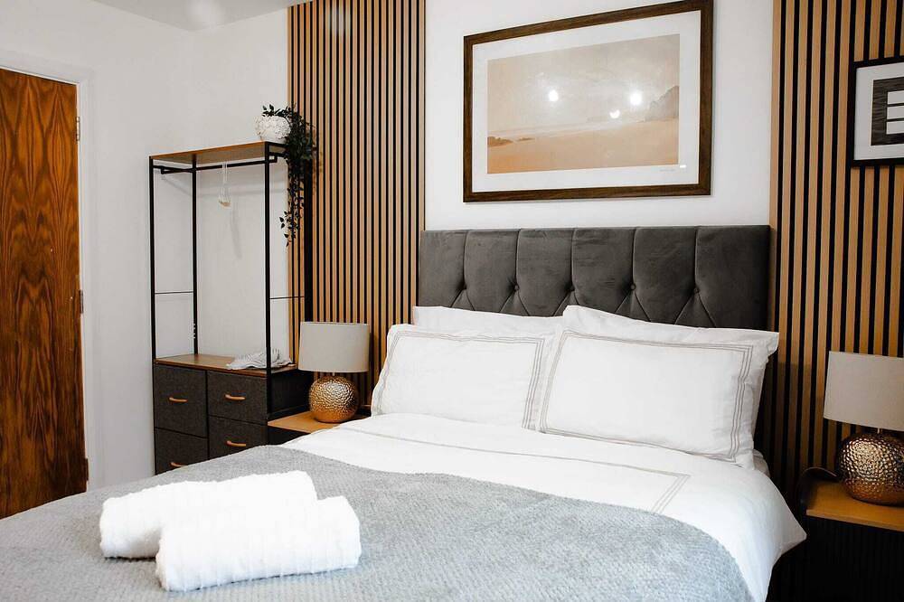  Modern 3-Bedroom House | 5 Mins to City Centre | Perfect for Families & Groups! in Wigan, Gran Mánchester