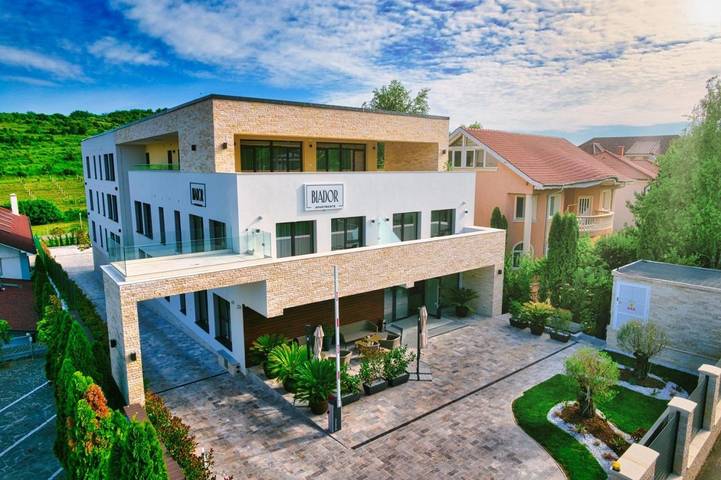 Hôtel pour 4 personnes, avec jardin