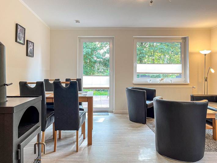 Strandhaus für 4 Personen, mit Terrasse in Boltenhagen