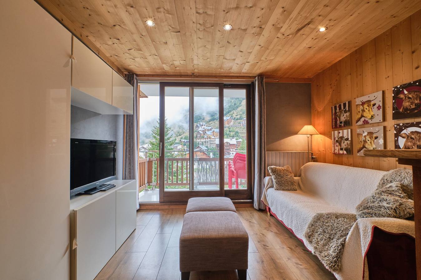 Ganze Wohnung, Ferienwohnung 'Lauvitel K5' mit Bergblick und Balkon in Vénosc, Les Deux Alpes