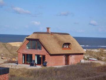 Ferienhaus mit Meerblick für 6 Personen, mit Whirlpool und Sauna in Henne Strand