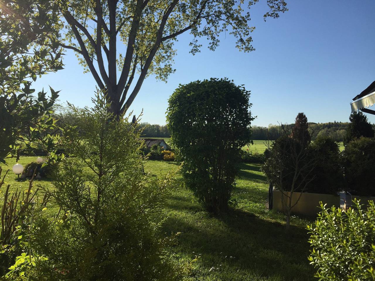 Ganze Ferienwohnung, Ferienwohnung Sterntaucher - 2-Zimmer-Fewo, 55 m², Hochparterre in Radolfzell am Bodensee, Untersee