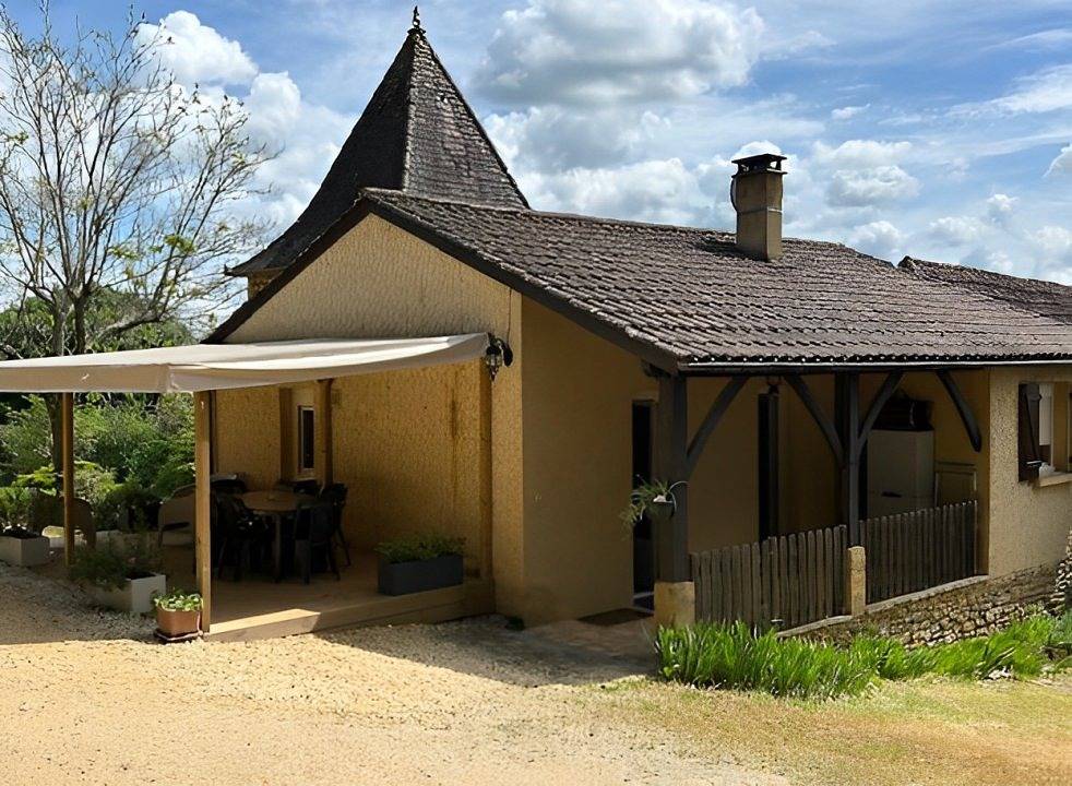 Gite “Pigeonnier” in Veyrignac, Périgord Noir