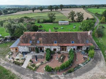 Gîte pour 12 Personnes dans Blomard, Région de Montluçon, Photo 4