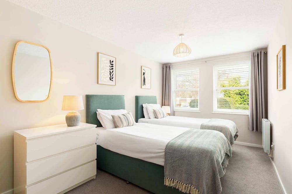 Ganze Wohnung, Stylish 2 Bedroom Apartment Close to Royal Leamington Spa Centre with Wifi, Free Parking and Fully Equipped Kitchen in Leamington Spa, Warwickshire