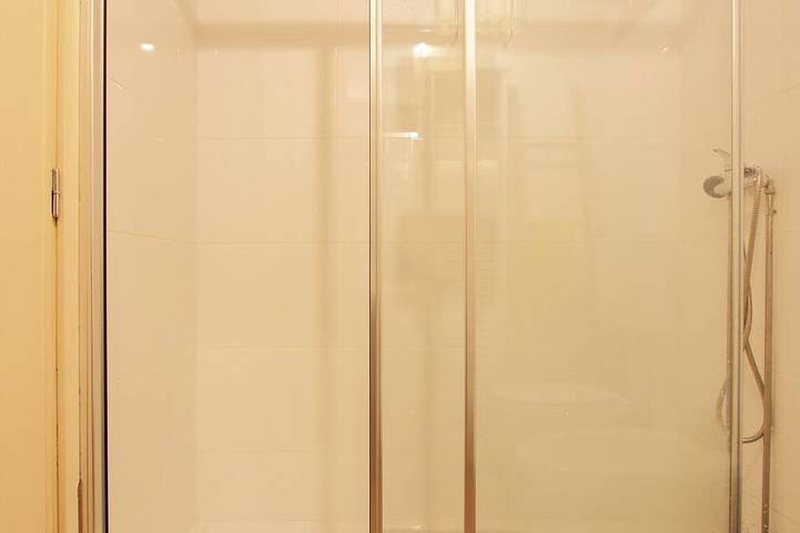 Gîte pour 4 personnes, avec balcon à Maia - 4