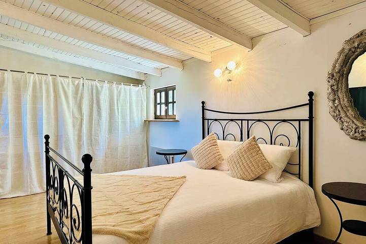 Location de vacances pour 8 personnes, avec jardin et balcon à Labastide-Marnhac - 2