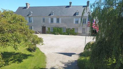 Chambre d’hôte pour 3 personnes, avec vue et jardin à Sainte-Mère-Église