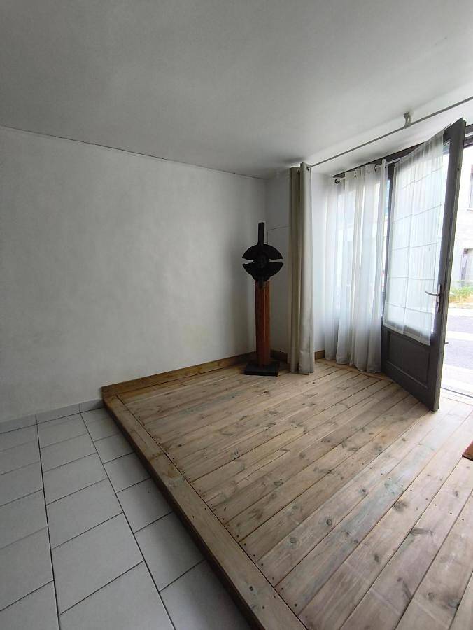 Location de vacances pour 6 personnes, avec Balcon et Terrasse à Lauzun - 2